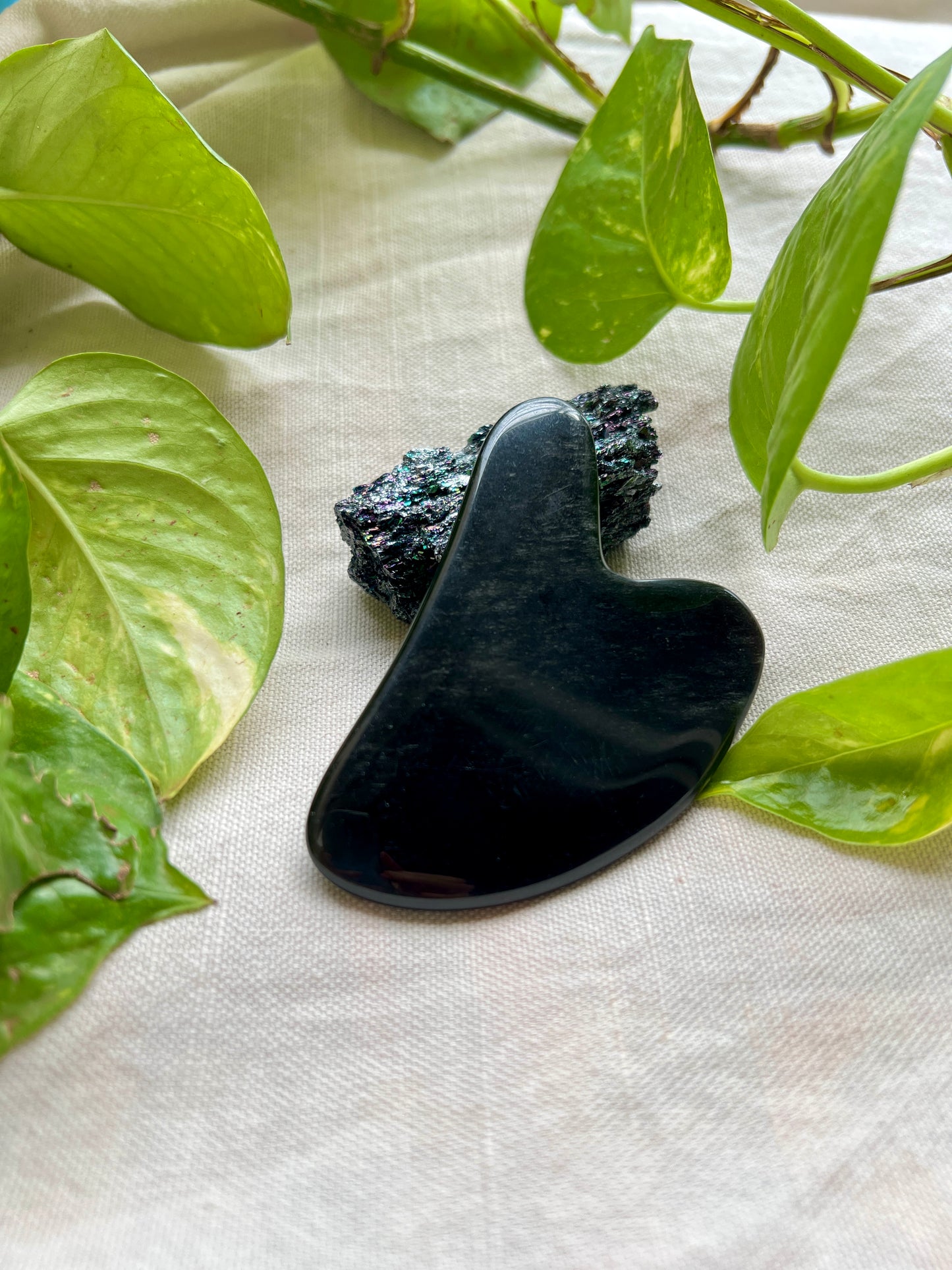 Natural Crystal Facial Tools for Lifting & Glow