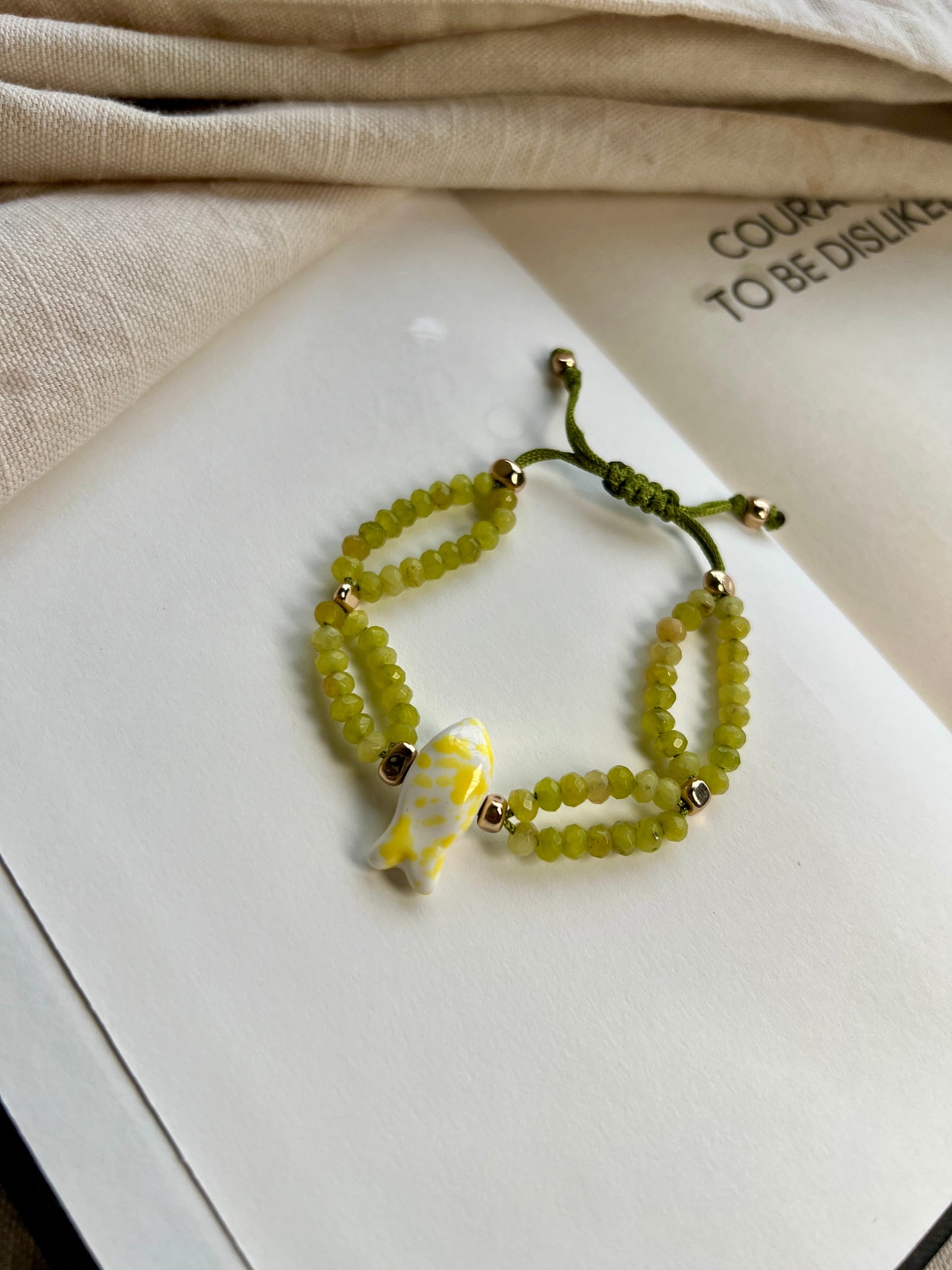 Tasman – Fluorescent Agate Bracelet