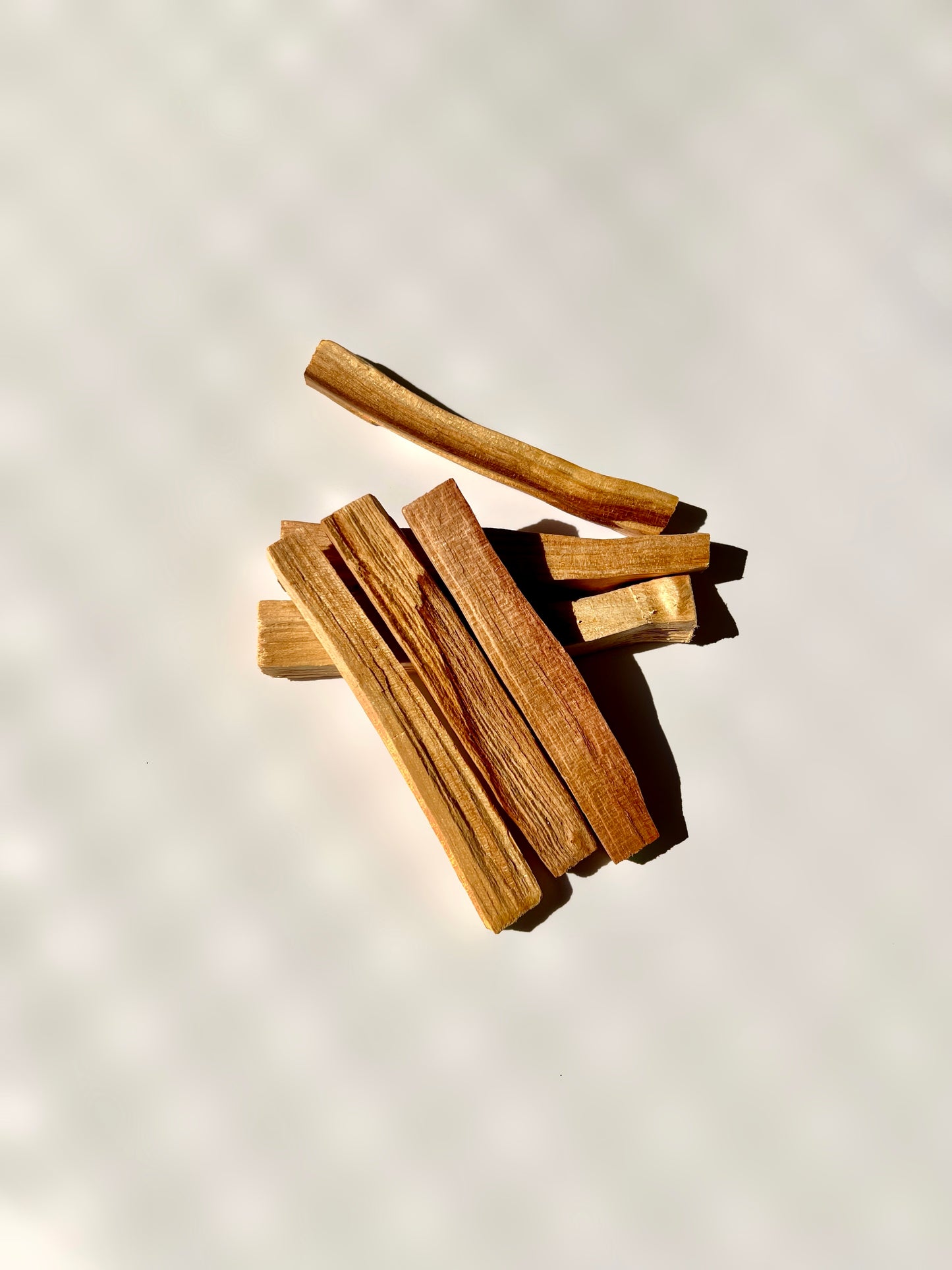 PALO SANTO